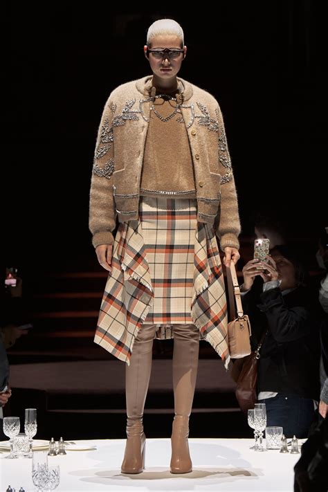 when is burberry sale 2022
